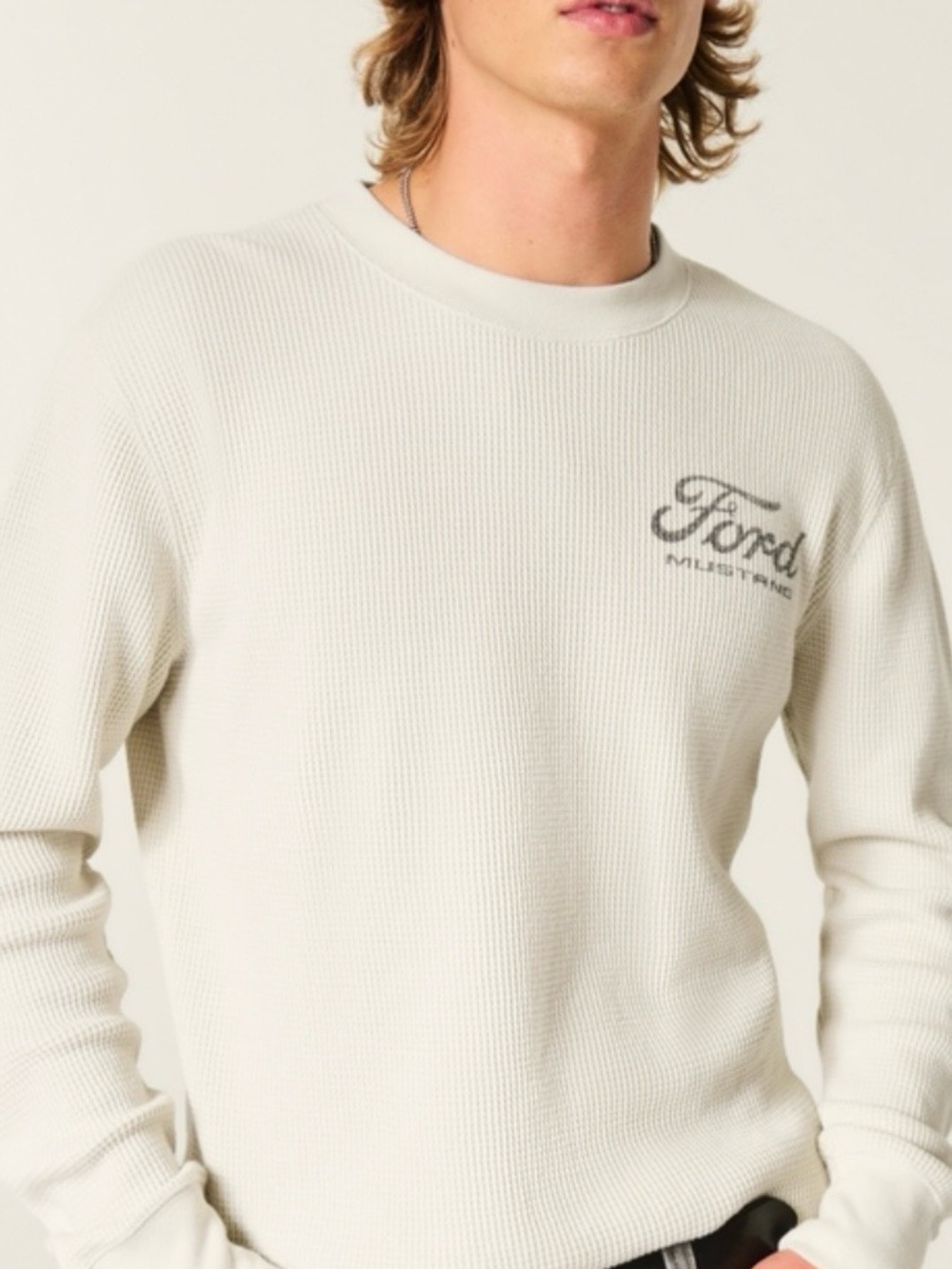 Men’s size XL Hollister Off-White/Waffle Knit Crewneck Sweater